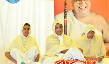 हमें अपने कर्मों की निर्जरा करके अगले भव को सुधारने का प्रयास करना चाहिए - साध्वी भगवंत डॉ अमृतरसा श्री जी