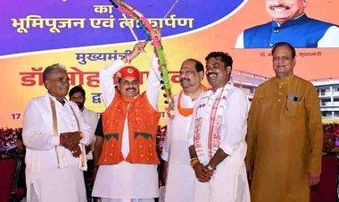 मुख्यमंत्री ने जावरा के सीएम राइज स्कूल (सांदीपनि विद्यालय) भवन का भी कुंडाल गांव से किया वर्चुअल लोकार्पण