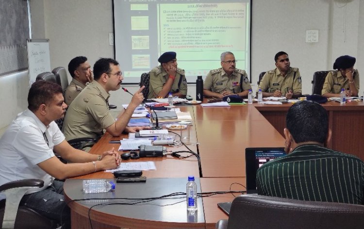 एसपी ने दिए निर्देश : सभी थाना प्रभारी अपने क्षेत्रों में नियमित भ्रमण करें, शिकायतों का हो तुरंत निराकरण