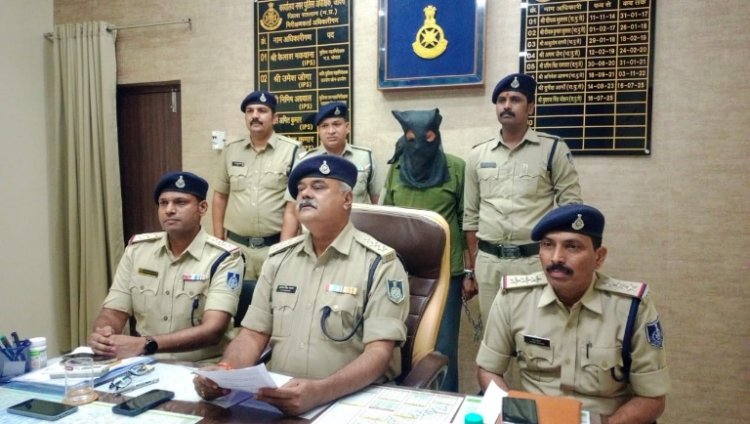 लग्जरी कार में डोडा चूरा भरकर ले जा रहे थे राजस्थान के दो तस्कर, जावरा में गिरफ्तार