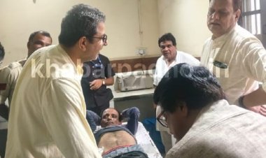 रोड पर घायल पड़े व्यक्ति को विधायक डॉ. पांडेय ने अपने वाहन में अस्पताल पहुंचाया